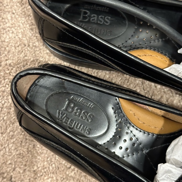 G.H. Bass Black Tassel Leather Loafers - Weejun - Size 8.5 Men - Brand New main image 8